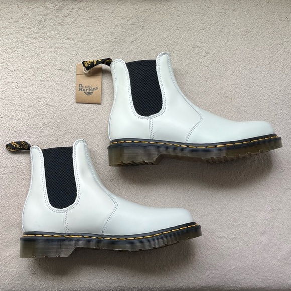 Dr. Martens Shoes - Dr Marten White Leather Chelsea Boots Women’s 9 Moto-Combat-Grunge-Punk-Goth-NEW